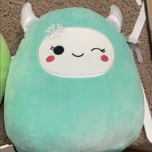 squishmallow yollie nwt!